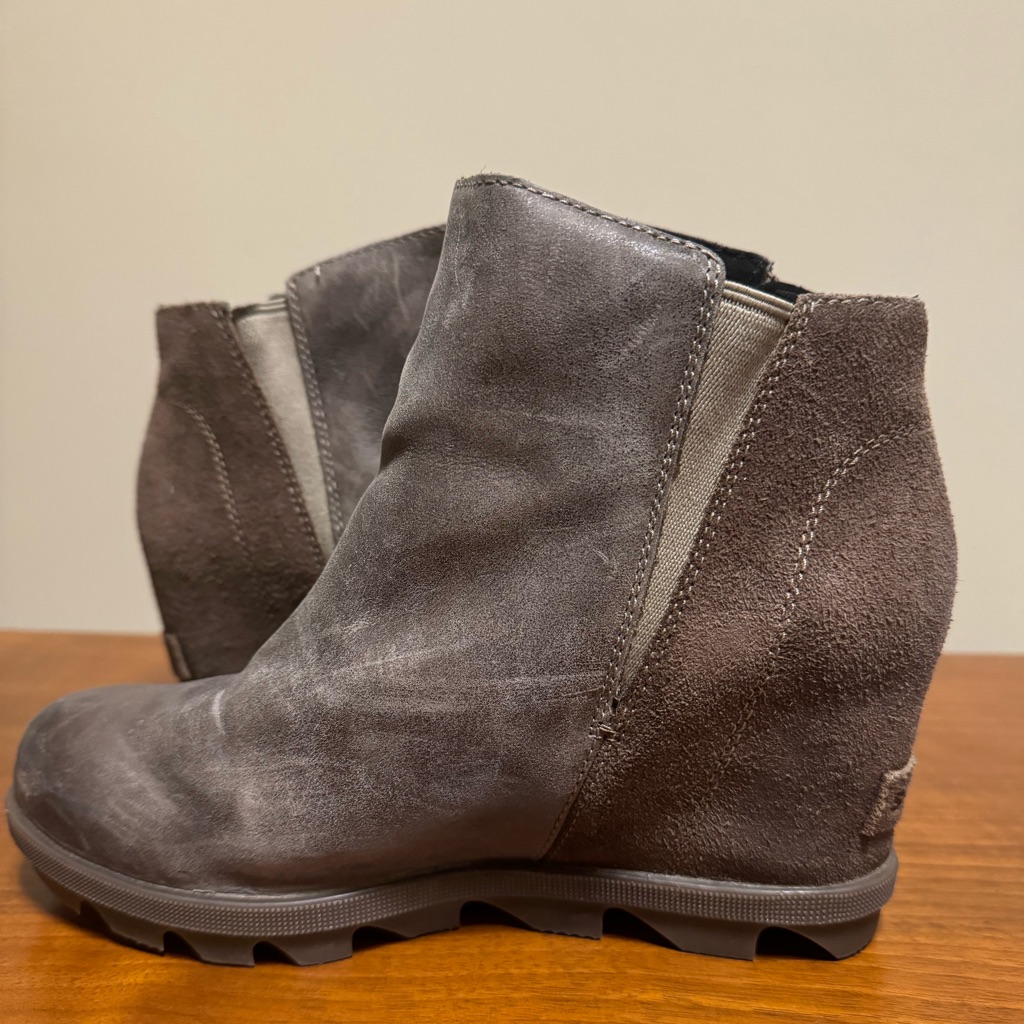 Sorel Joan Of Arctic Wedge Il Zip Booties - Like New